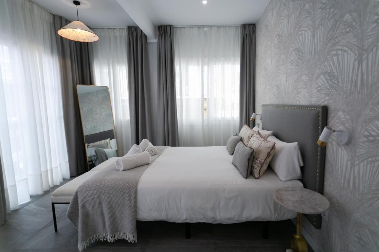 Lujoso Apartamento Con Piscina Compartida 1 세비야 외부 사진